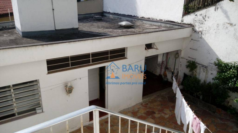 Imagem Casa com 3 Quartos à Venda, 300 m² em Pacaembu - São Paulo Imagem Casa com 3 Quartos à Venda, 300 m² em Pacaembu - São Paulo
