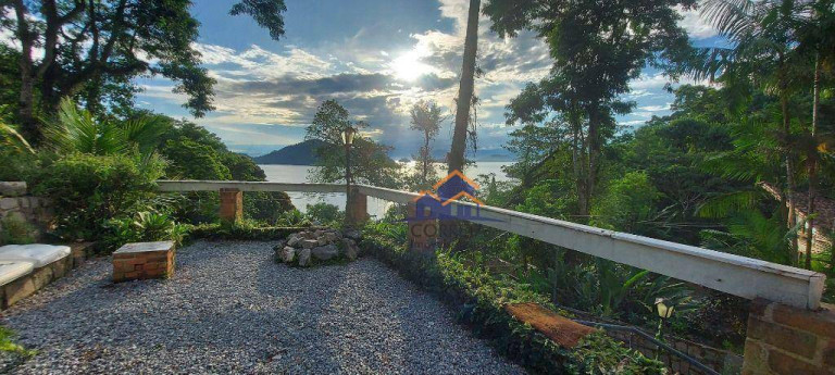 Imagem Casa com 4 Quartos à Venda, 1.500 m² em Vila Velha - Angra Dos Reis Imagem Casa com 4 Quartos à Venda, 1.500 m² em Vila Velha - Angra Dos Reis