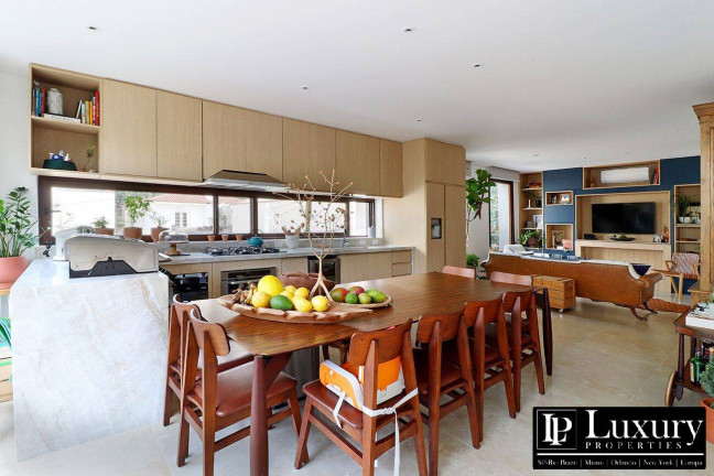 Imagem Casa com 3 Quartos à Venda, 250 m² em Vila Nova Conceição - São Paulo Imagem Casa com 3 Quartos à Venda, 250 m² em Vila Nova Conceição - São Paulo