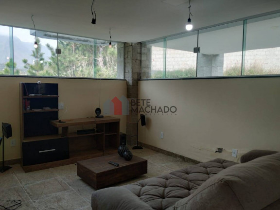 Imagem Casa com 4 Quartos à Venda, 300 m² em Albuquerque - Teresópolis