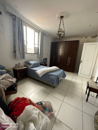 Imagem Casa com 4 Quartos à Venda, 350 m² em Centro - Aracaju Imagem Casa com 4 Quartos à Venda, 350 m² em Centro - Aracaju