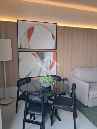 Foto do imóvel Apartamento com 1 Quarto à Venda, 42 m² em Copacabana - Rio De Janeiro