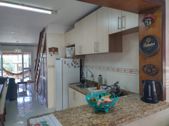 Imagem Sobrado com 3 Quartos à Venda, 90 m² em Capão Novo - Capao Da Canoa Imagem Sobrado com 3 Quartos à Venda, 90 m² em Capão Novo - Capao Da Canoa