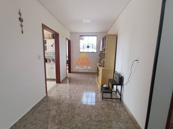 Imagem Casa com 3 Quartos à Venda, 140 m² Imagem Casa com 3 Quartos à Venda, 140 m²