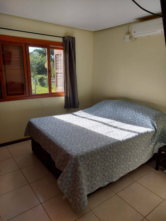 Imagem Casa com 2 Quartos à Venda, 1.000 m² em águas Claras - Viamão