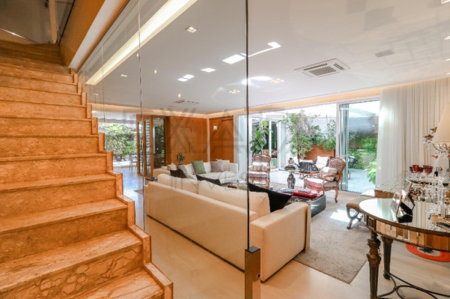 Imagem Imóvel com 4 Quartos à Venda, 559 m² em Alto De Pinheiros - São Paulo Imagem Imóvel com 4 Quartos à Venda, 559 m² em Alto De Pinheiros - São Paulo