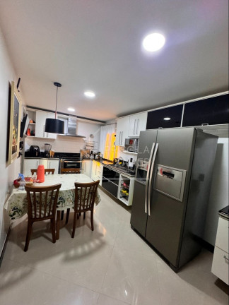 Imagem Casa com 3 Quartos à Venda, 387 m² em São Francisco - Cariacica
