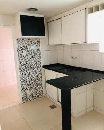 Imagem Imóvel com 2 Quartos à Venda, 70 m² em Vale Do Ipê - Juiz De Fora