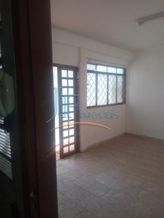 Imagem Casa com 3 Quartos à Venda, 192 m² em Parque Industrial Anhanguera - Ribeirão Preto Imagem Casa com 3 Quartos à Venda, 192 m² em Parque Industrial Anhanguera - Ribeirão Preto