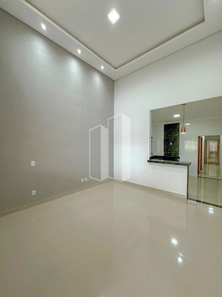 Imagem Casa com 3 Quartos à Venda, 106 m² em Parque Industrial João Braz - Goiânia