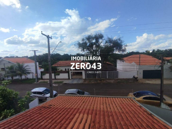 Imagem Casa com 3 Quartos à Venda, 120 m² em Aeroporto - Londrina Imagem Casa com 3 Quartos à Venda, 120 m² em Aeroporto - Londrina