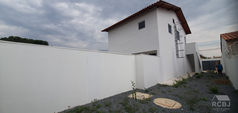 Imagem Sobrado com 3 Quartos à Venda, em Melo Viana - Esmeraldas Imagem Sobrado com 3 Quartos à Venda, em Melo Viana - Esmeraldas