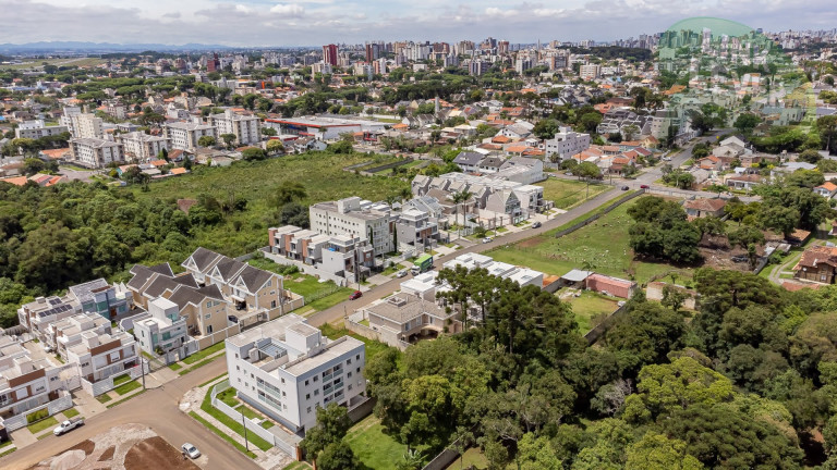 Imagem Sobrado com 3 Quartos à Venda, 163 m² em Boa Vista - Curitiba