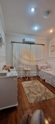 Imagem Casa com 4 Quartos à Venda, 237 m² em Planalto Verde - Ribeirão Preto Imagem Casa com 4 Quartos à Venda, 237 m² em Planalto Verde - Ribeirão Preto