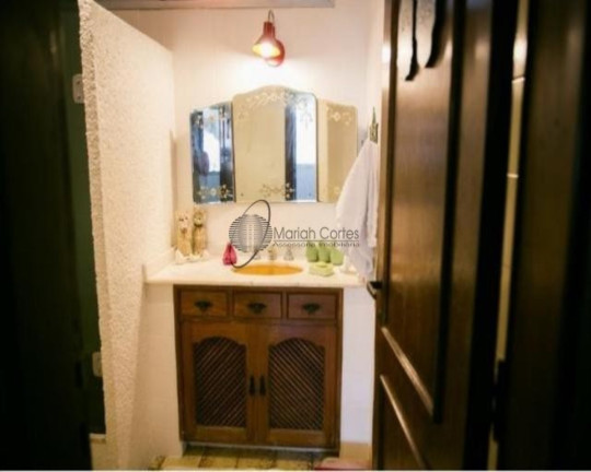 Imagem Imóvel com 3 Quartos à Venda, 127 m² em Icaraí - Niterói Imagem Imóvel com 3 Quartos à Venda, 127 m² em Icaraí - Niterói