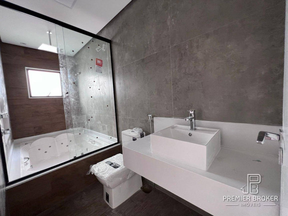 Imagem Casa com 3 Quartos à Venda, 178 m² em Albuquerque - Teresópolis Imagem Casa com 3 Quartos à Venda, 178 m² em Albuquerque - Teresópolis