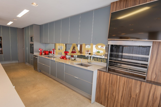 Imagem Cobertura com 4 Quartos à Venda, 500 m² em Atiradores - Joinville