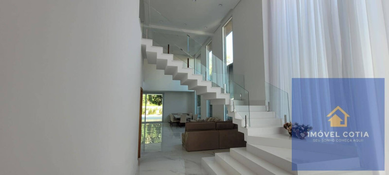Imagem Casa de Condomínio com 3 Quartos à Venda, 560 m² em Jardim Do Golf I - Jandira Imagem Casa de Condomínio com 3 Quartos à Venda, 560 m² em Jardim Do Golf I - Jandira