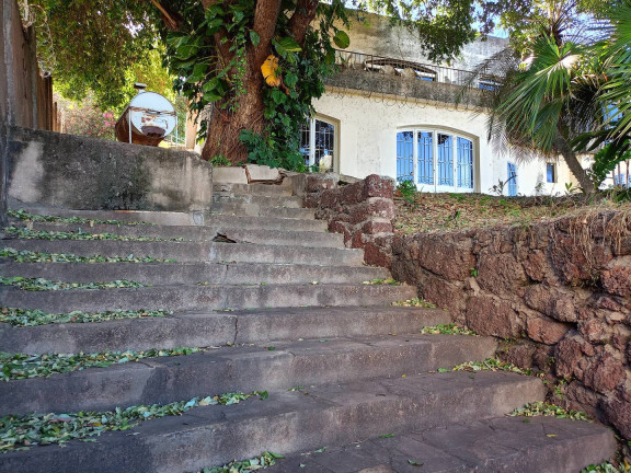 Imagem Sobrado com 5 Quartos à Venda, 1.490 m² em Quilombo - Cuiabá Imagem Sobrado com 5 Quartos à Venda, 1.490 m² em Quilombo - Cuiabá