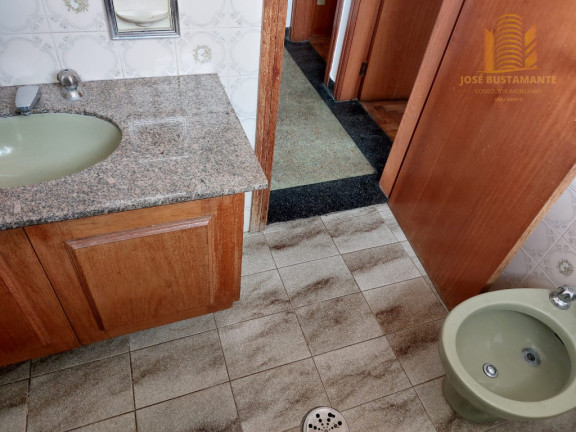 Imagem Casa com 3 Quartos à Venda, 200 m² em Vila Brasilina - São Paulo Imagem Casa com 3 Quartos à Venda, 200 m² em Vila Brasilina - São Paulo