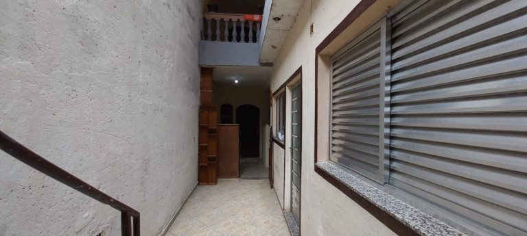 Imagem Casa com 5 Quartos à Venda, 240 m² em Vila Nova York - São Paulo Imagem Casa com 5 Quartos à Venda, 240 m² em Vila Nova York - São Paulo