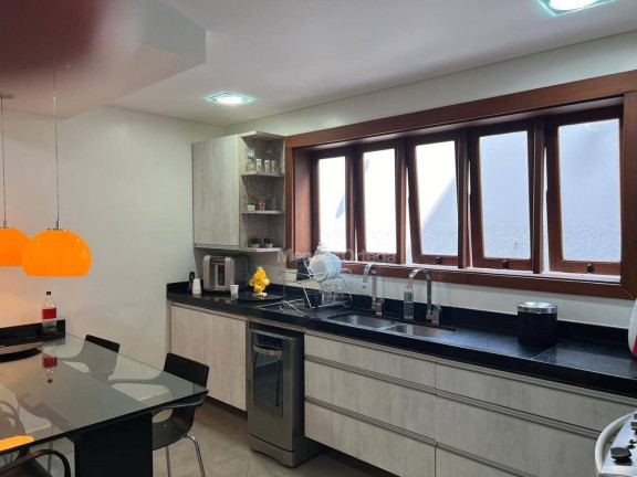 Imagem Casa com 3 Quartos à Venda, 373 m² em Centro - Sorocaba Imagem Casa com 3 Quartos à Venda, 373 m² em Centro - Sorocaba