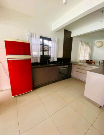 Imagem Casa com 3 Quartos para Alugar,  em Praia De Fora - Palhoça