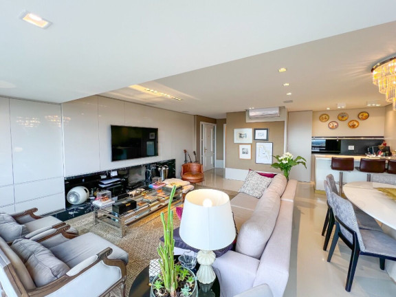 Imagem Apartamento com 3 Quartos à Venda, 161 m² em Moinhos De Vento - Porto Alegre Imagem Apartamento com 3 Quartos à Venda, 161 m² em Moinhos De Vento - Porto Alegre