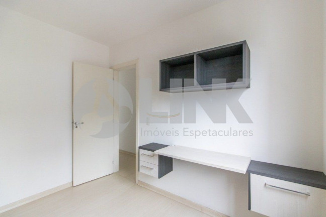 Imagem Apartamento com 3 Quartos à Venda, 61 m² em Cavalhada - Porto Alegre