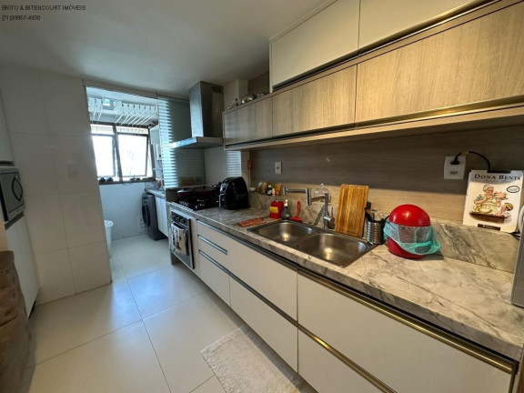 Imagem Imóvel com 3 Quartos à Venda, 107 m² em Paralela - Salvador