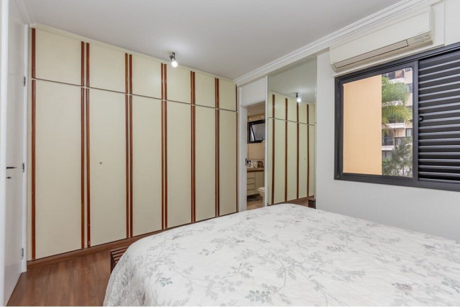 Imagem Apartamento com 3 Quartos à Venda, 101 m² em Moema - São Paulo Imagem Apartamento com 3 Quartos à Venda, 101 m² em Moema - São Paulo