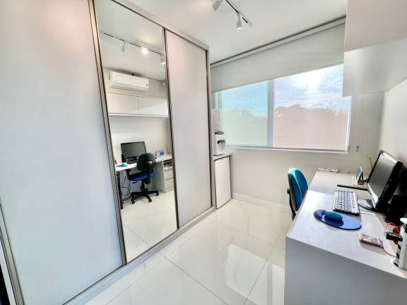 Imagem Casa com 3 Quartos à Venda, 327 m² em Serrano - Belo Horizonte