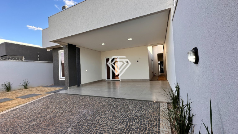 Imagem Casa com 4 Quartos à Venda, 180 m² em Plano Diretor Sul - Palmas Imagem Casa com 4 Quartos à Venda, 180 m² em Plano Diretor Sul - Palmas