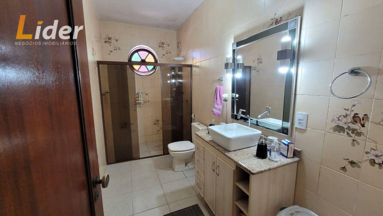 Imagem Casa com 3 Quartos à Venda, 281 m² em Bom Clima - Juiz De Fora