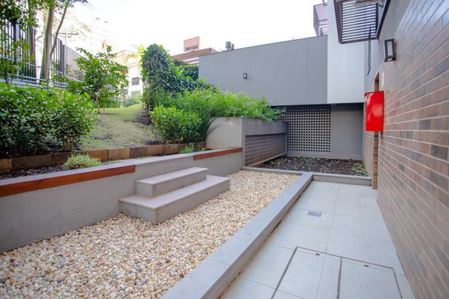 Imagem Apartamento com 2 Quartos à Venda, 67 m² em Passo Da Areia - Porto Alegre