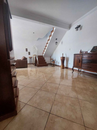 Imagem Sobrado com 3 Quartos à Venda, 159 m² em Loteamento Residencial Vale Das Flores - Tremembé Imagem Sobrado com 3 Quartos à Venda, 159 m² em Loteamento Residencial Vale Das Flores - Tremembé