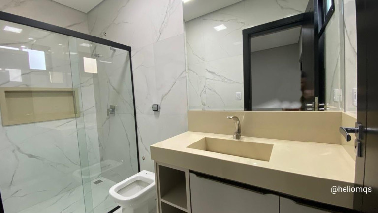 Imagem Sobrado com 5 Quartos à Venda, 256 m² em Residencial Alphaville Iii - Campo Grande