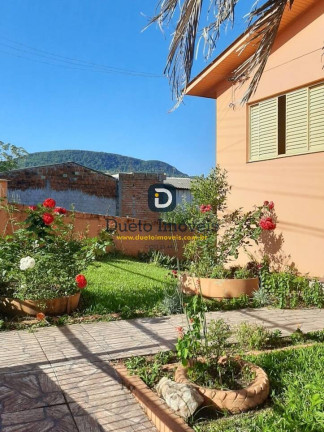 Imagem Casa com 3 Quartos à Venda, 240 m² em Camobi - Santa Maria