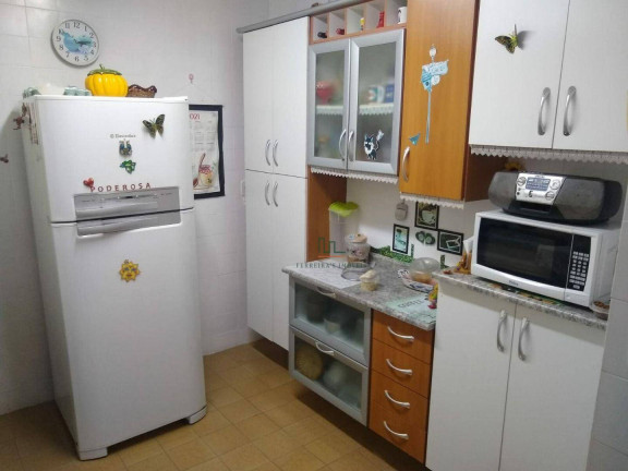 Imagem Casa com 4 Quartos à Venda, 360 m² em Itaipu - Niterói Imagem Casa com 4 Quartos à Venda, 360 m² em Itaipu - Niterói