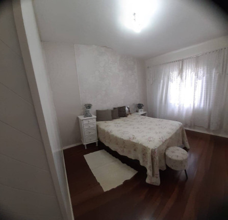 Imagem Casa com 4 Quartos à Venda, 250 m² em água Funda - São Paulo Imagem Casa com 4 Quartos à Venda, 250 m² em água Funda - São Paulo