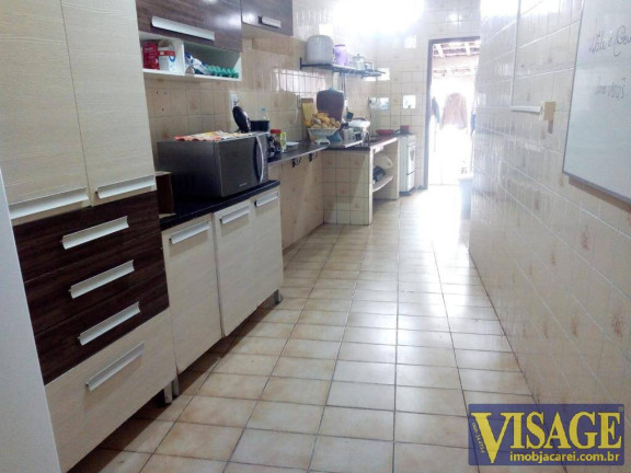Imagem Sobrado com 4 Quartos à Venda, em Centro - Jacareí Imagem Sobrado com 4 Quartos à Venda, em Centro - Jacareí