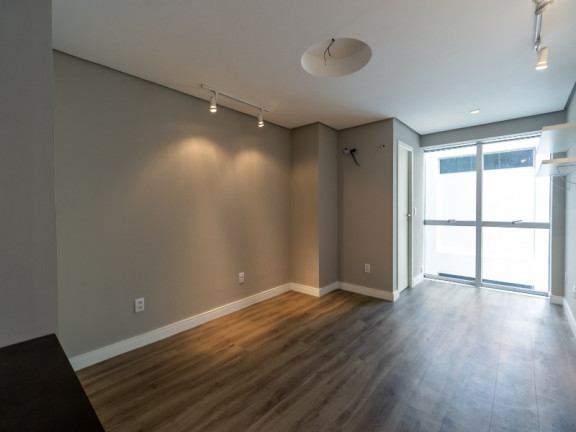 Imagem Imóvel Comercial à Venda, 28 m² em Floresta - Porto Alegre