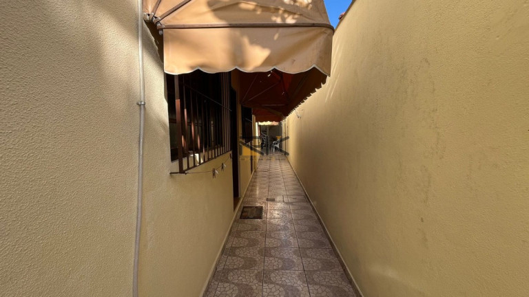 Imagem Sobrado com 5 Quartos à Venda, 208 m² em Barra Da Lagoa - Ubatuba