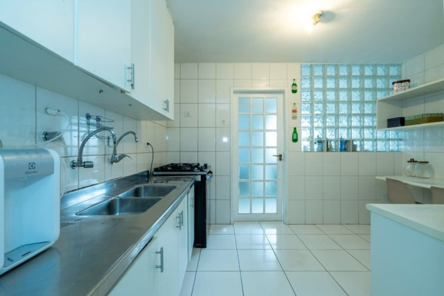 Imagem Apartamento com 3 Quartos à Venda, 130 m² em Itaim Bibi - São Paulo