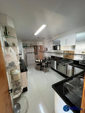 Imagem Casa com 3 Quartos à Venda, 360 m² em Vila Rezende - Goiânia Imagem Casa com 3 Quartos à Venda, 360 m² em Vila Rezende - Goiânia