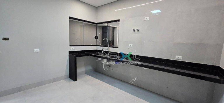Imagem Casa com 4 Quartos à Venda, 220 m² em Vila Carlota - Campo Grande Imagem Casa com 4 Quartos à Venda, 220 m² em Vila Carlota - Campo Grande