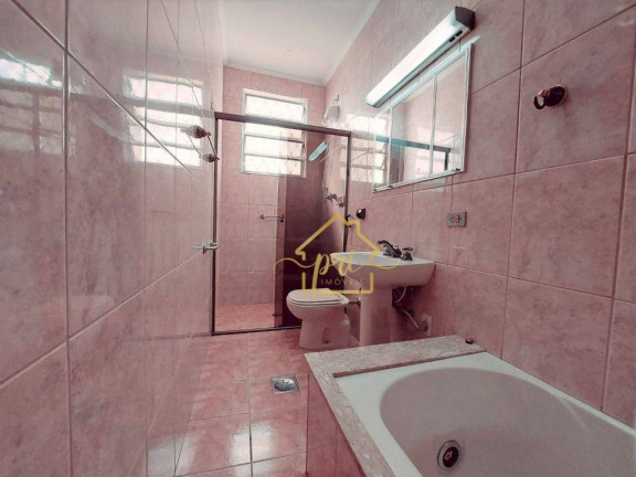 Imagem Casa com 3 Quartos à Venda, 330 m² em Gonzaga - Santos
