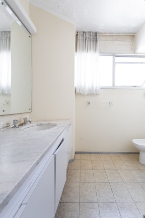 Imagem Apartamento com 3 Quartos à Venda, 121 m² em Itaim Bibi - São Paulo Imagem Apartamento com 3 Quartos à Venda, 121 m² em Itaim Bibi - São Paulo