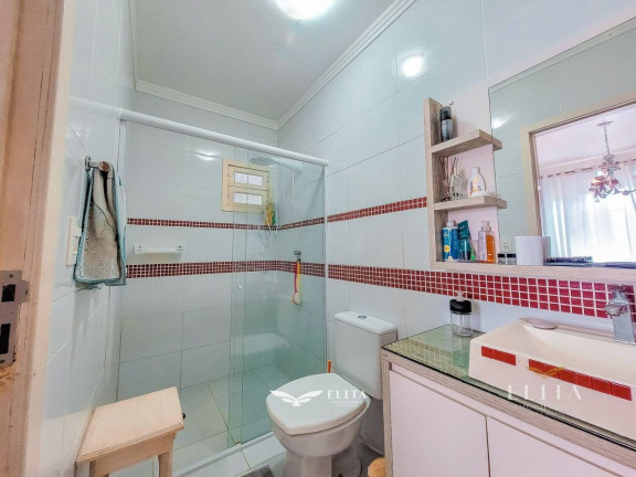 Imagem Casa com 4 Quartos à Venda, 240 m² em Centro - Barra Velha Imagem Casa com 4 Quartos à Venda, 240 m² em Centro - Barra Velha