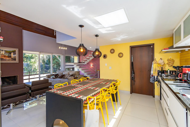 Imagem Casa com 3 Quartos à Venda, 191 m² em Campo Comprido - Curitiba Imagem Casa com 3 Quartos à Venda, 191 m² em Campo Comprido - Curitiba
